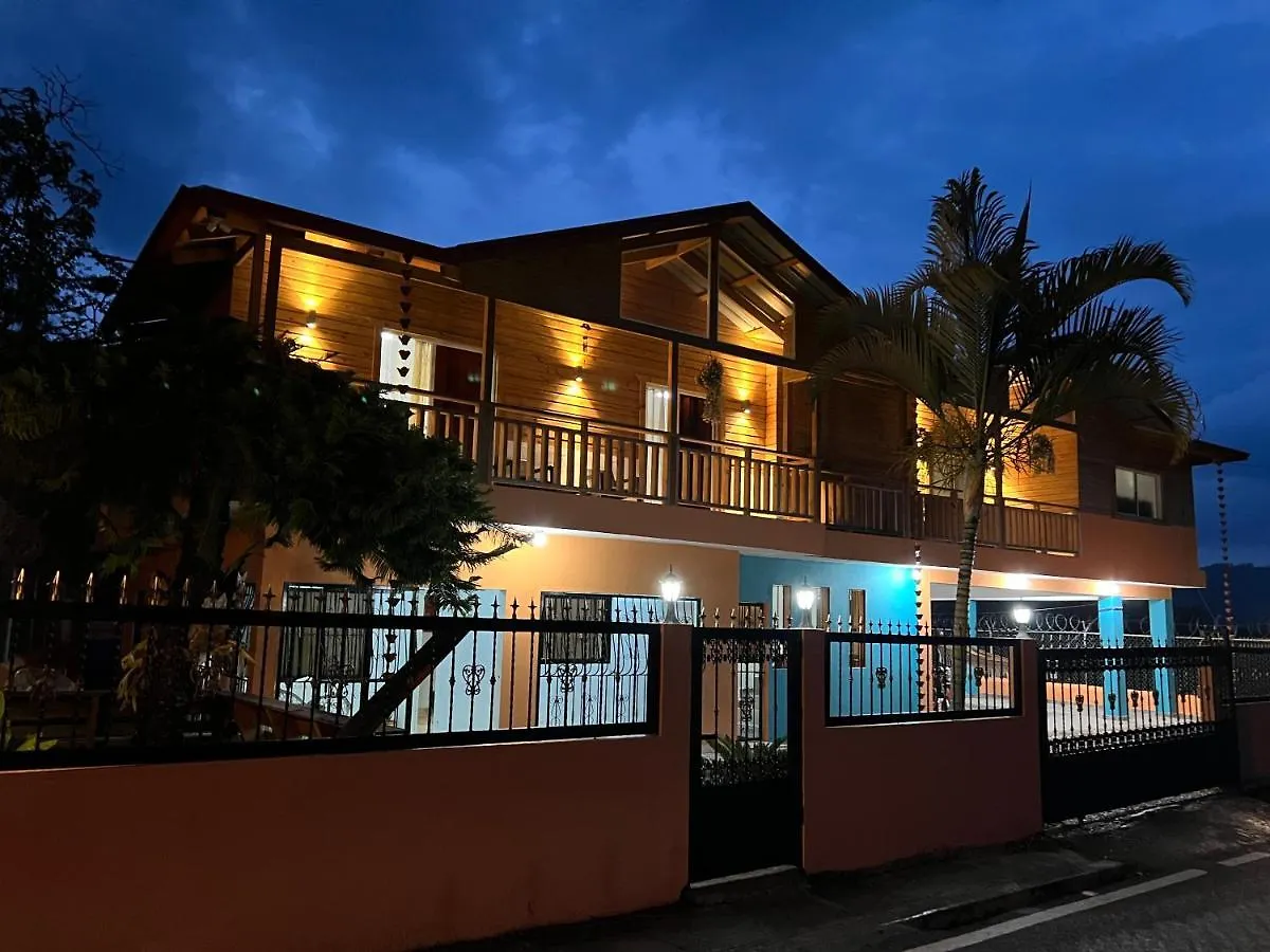 Dom wakacyjny Alaia Casa De Campo By Hospedify Para 10 Personas En La Naturaleza Con Bbq Cerca De Rio Cristalino Jarabacoa Dominikana